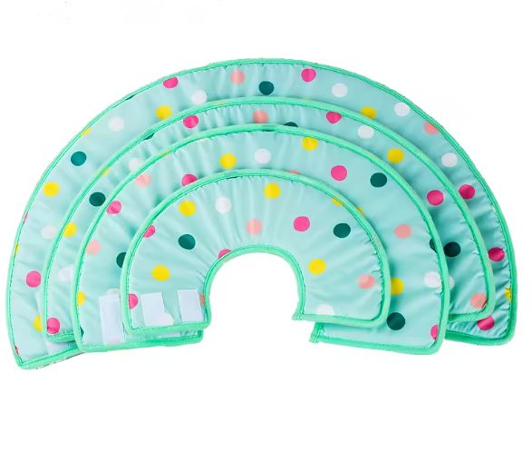 Fabric elizabethan dog collar